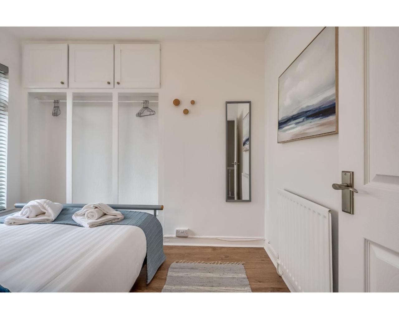 Central Belfast Apartments Belfast Work-Rest-Play R&R Zimmer foto